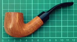 Marca Snug; 6mm chubby briar pipe; light satin finish54-MarSnugNat